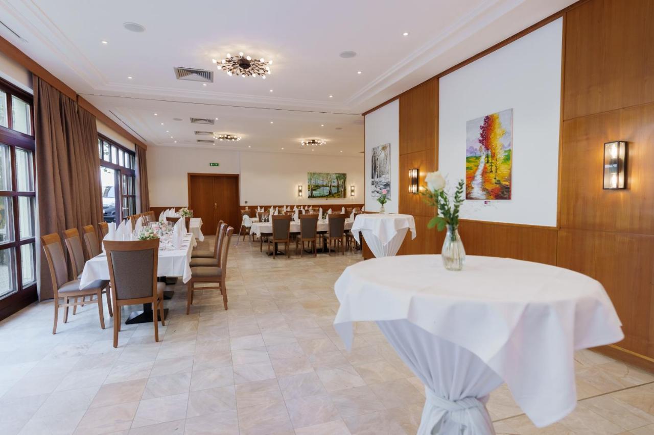 Gasthof-Restaurant Kollar Goebl Deutschlandsberg Eksteriør bilde